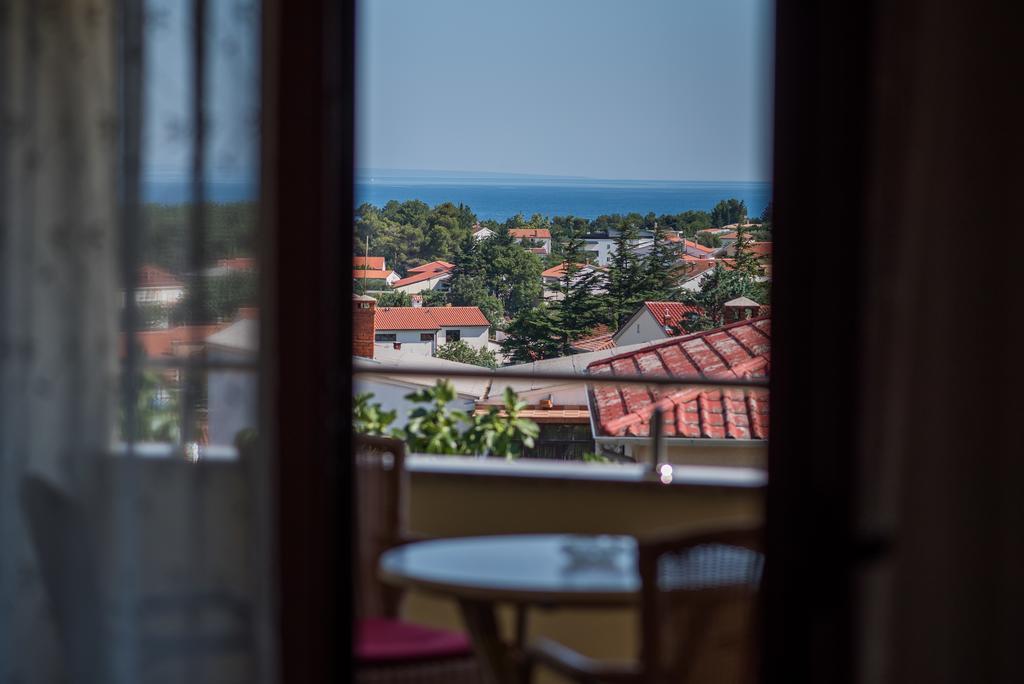 Apartman Slavko Krk Town Esterno foto