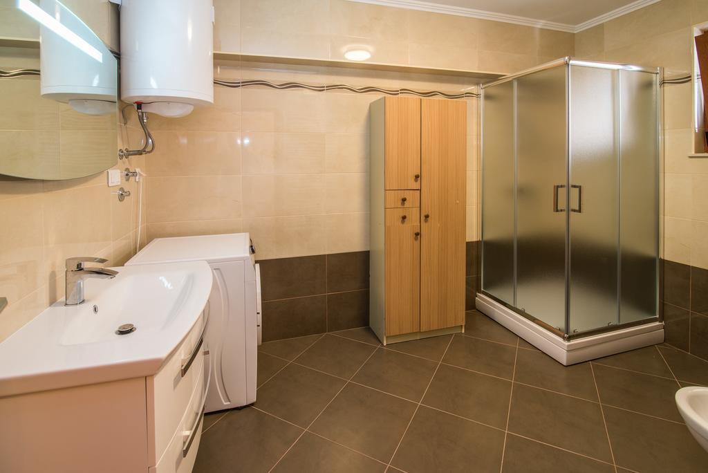 Apartman Slavko Krk Town Esterno foto